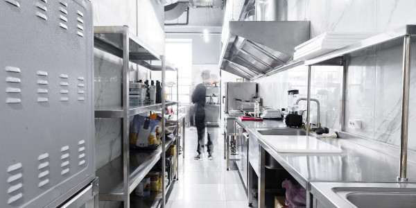 Limpiezas Campanas Extractoras de Cocinas en Huelva · Cocina de Geriátricos