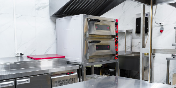 Limpiezas de Conductos de Extracción y Ventilación Campofrío · Cocina de Clínicas